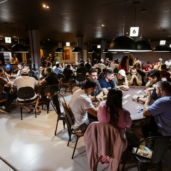 菠菜网棋牌游戏